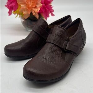 Walking Cradles Dark Brown Loafers MCL8940D